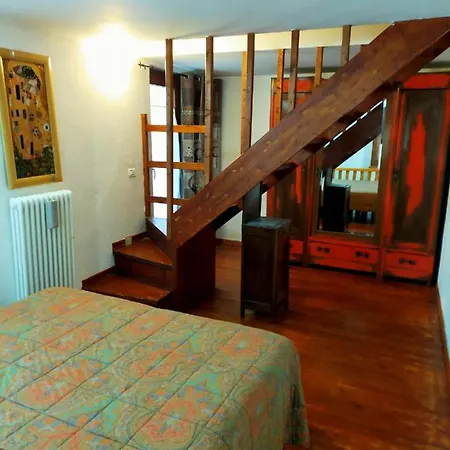 Lo Tzeno In Borgo Lejlighed *